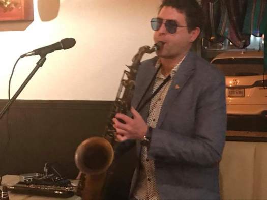 FB_IMG_1512880399638